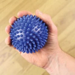 Fitness-Mad | Unisex Spiky Massage Ball 7 Fitness-Mad | Unisex Spiky Massage Ball -Ronhill Shop FMASSAGEL fitnessmad spikymassageball hand 952x952